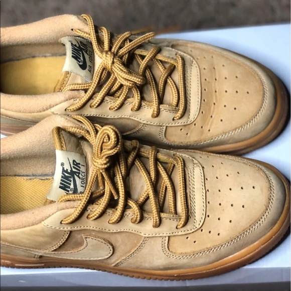 Nike Air Force - Picture 6 of 7